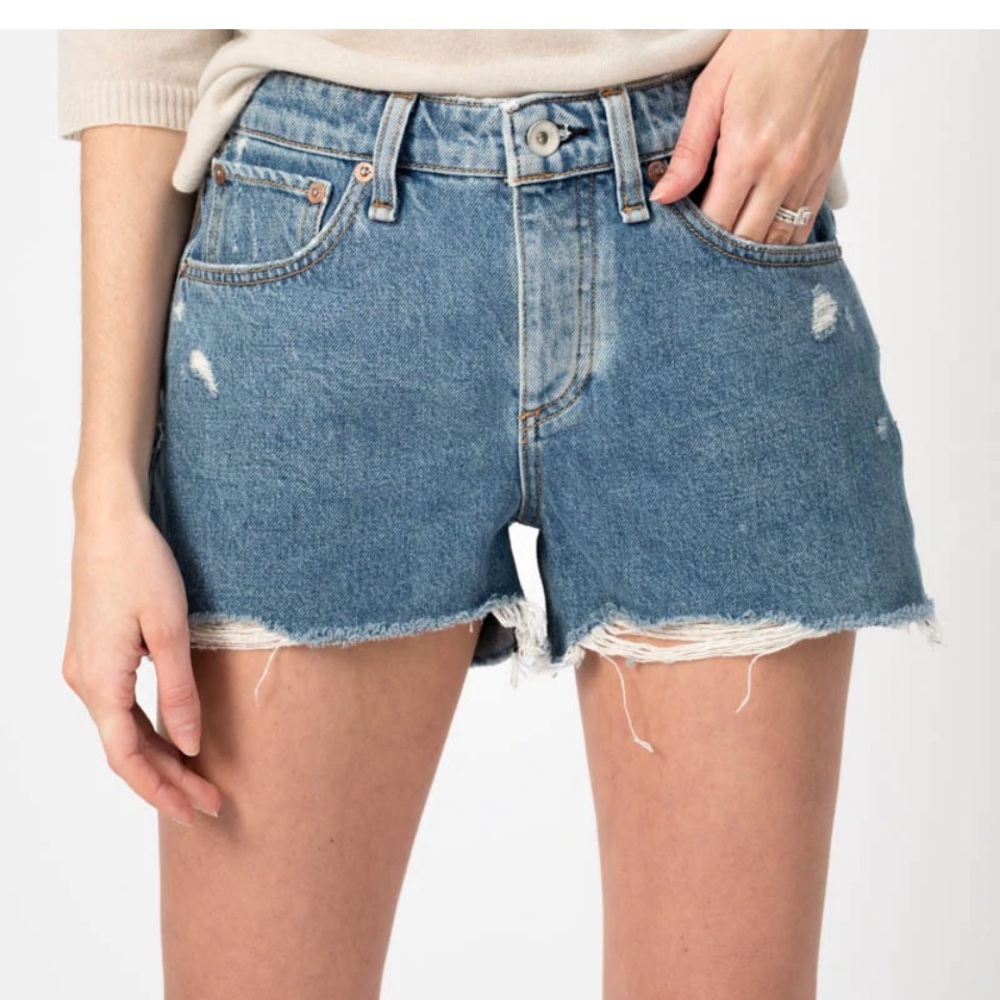 rag & bone Dre Low-Rise Denim Shorts in deconstructed size 29